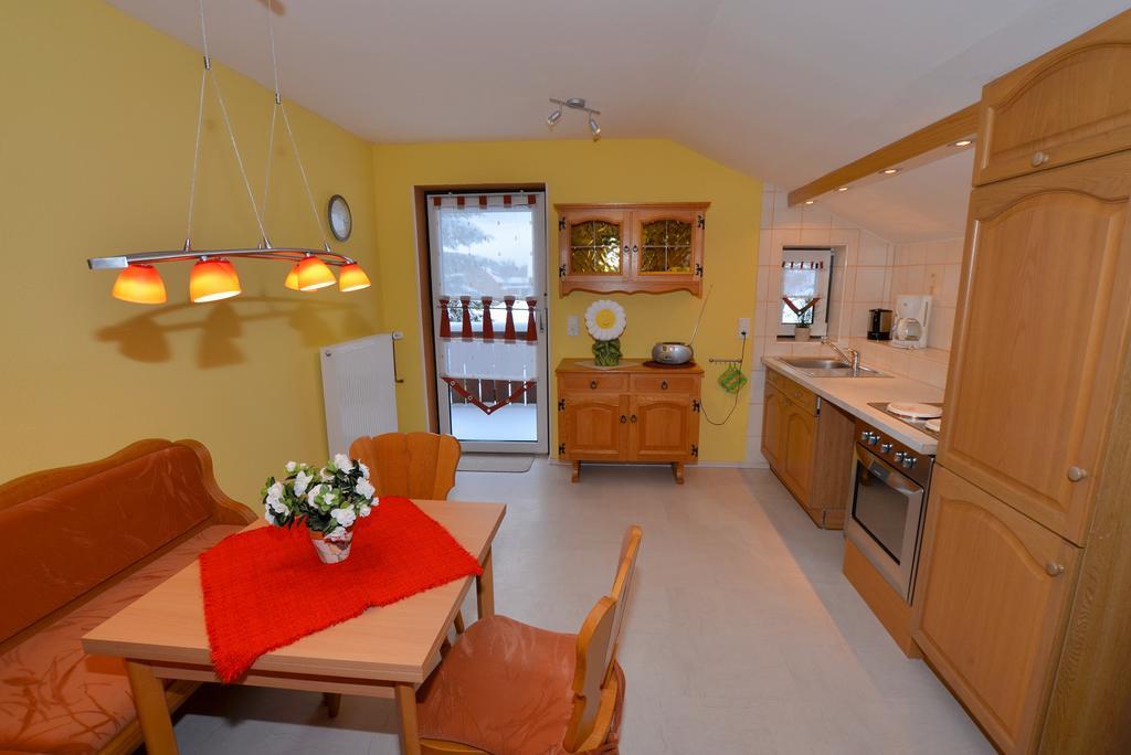 Haus Rosenbuehl Bed & Breakfast Warmensteinach Luaran gambar