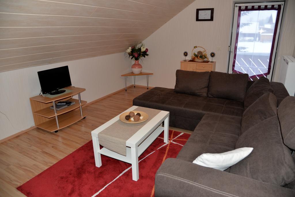 Haus Rosenbuehl Bed & Breakfast Warmensteinach Luaran gambar